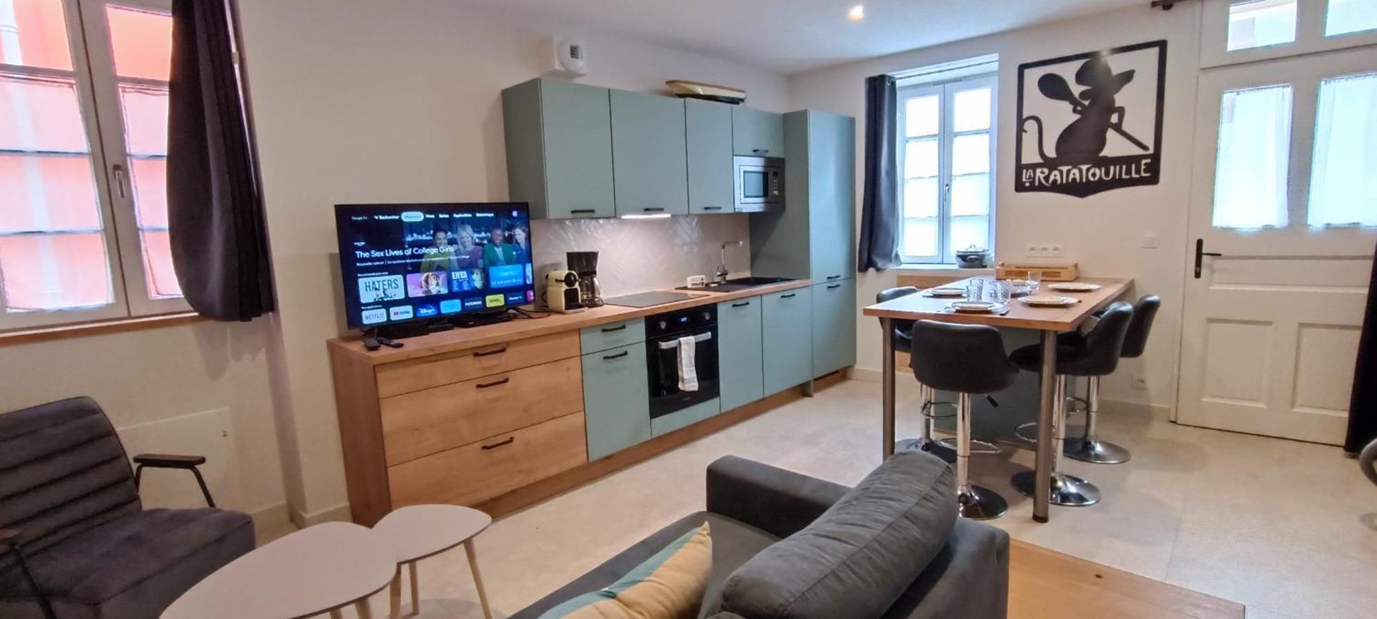Canteteau - Agreable Maison Chaleureuse Et Conviviale Holiday home